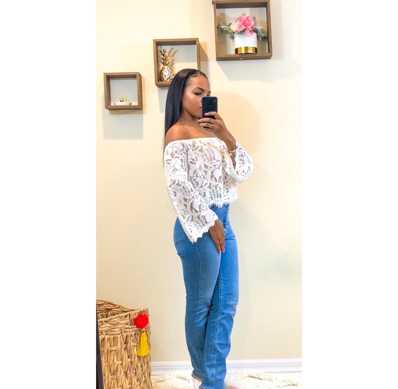 Lacey | White Flare Top